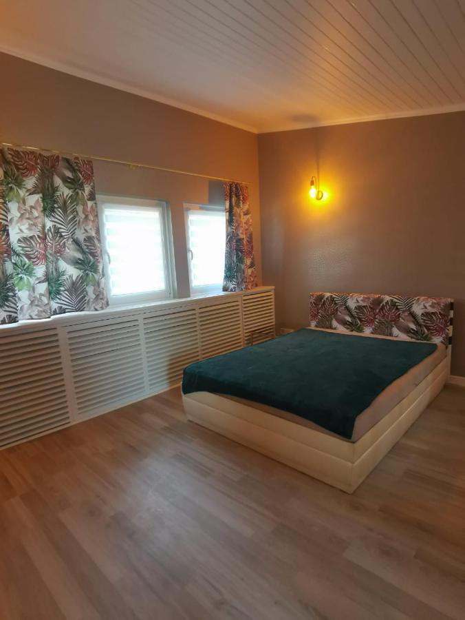 Apartament - Dom Zielona Góra Esterno foto